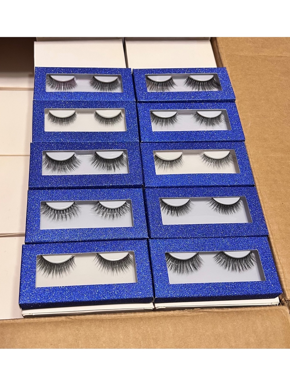 Lot of 10 Pairs of Natural-Look False Eyelashes